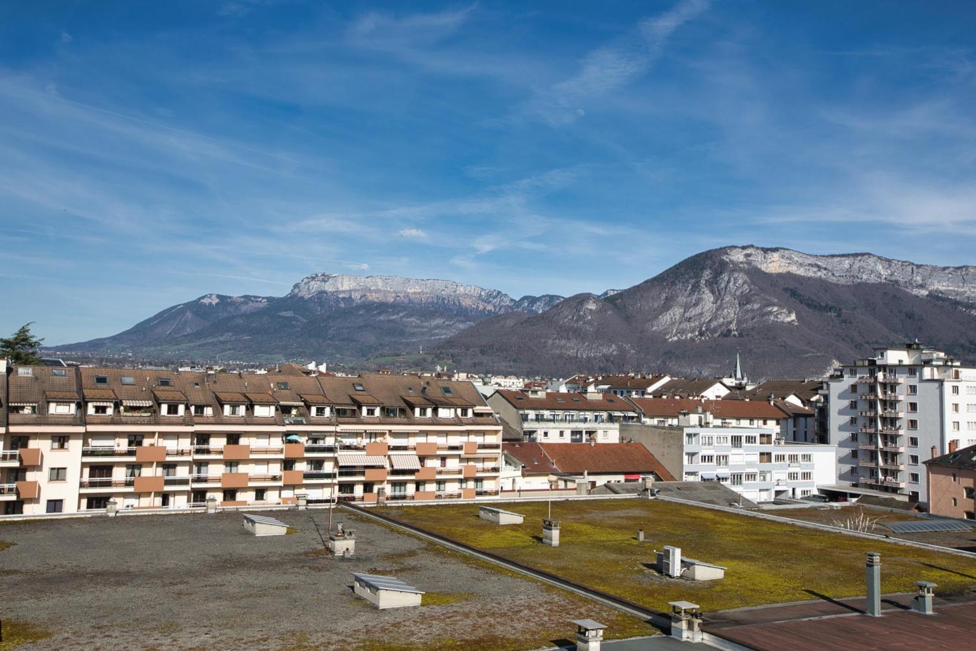 Apartamento Le Sommet Citadin Avec Vue Annecy Exterior foto
