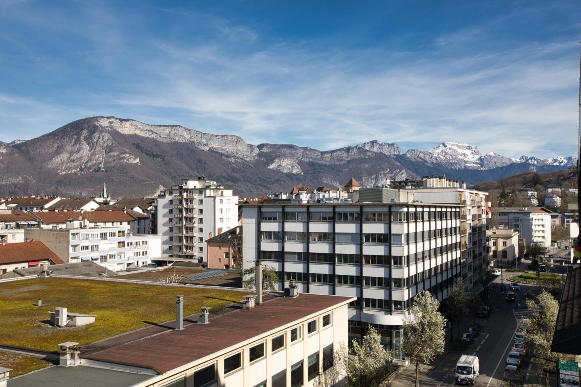 Apartamento Le Sommet Citadin Avec Vue Annecy Exterior foto